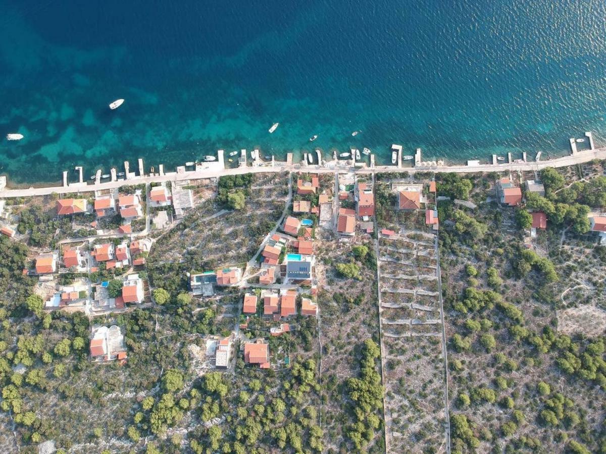 Apartments Vjera Kaprije Eksteriør bilde
